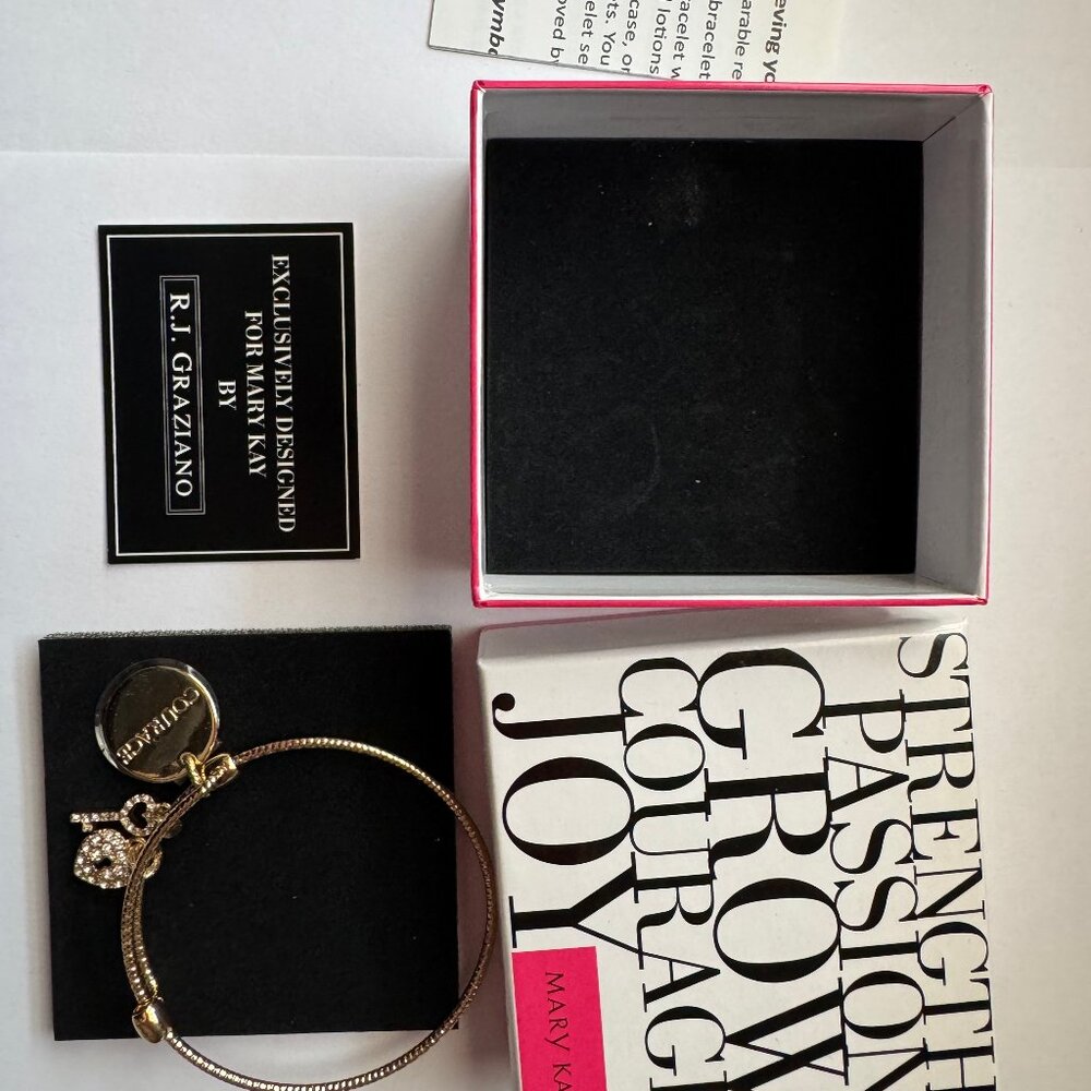 mary kay charm bracelet